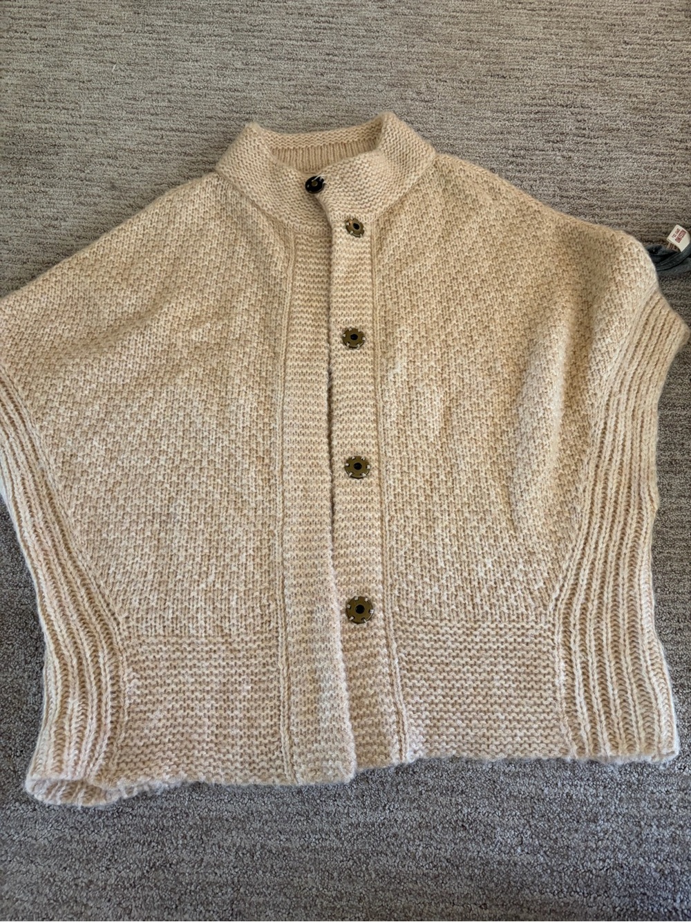 Angel Of The North Cream Button-Front Knit Cardigan